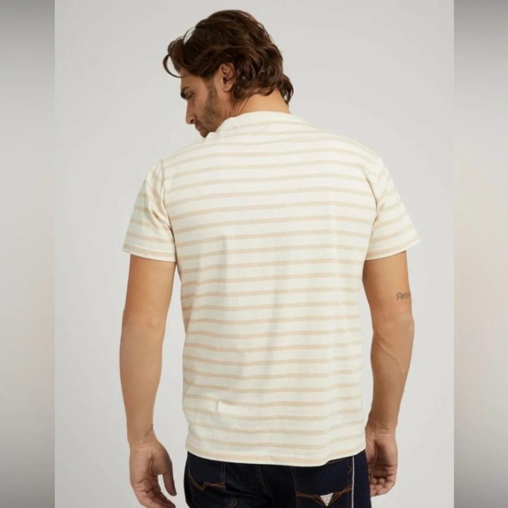 Everyday Casual Men’s Guess Beige Striped Cotton Short Sleeve T Shirt - Picture 2 of 7